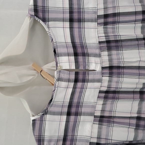 Ann Taylor LOFT Plaid Blouse Top with Keyhole Back - Picture 8 of 11